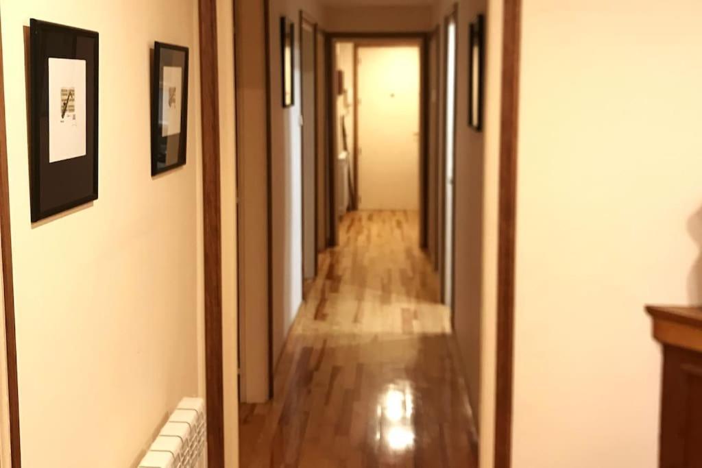 Maison Biscuit. Apartament A La Placa De La Vila كامبروذون المظهر الخارجي الصورة